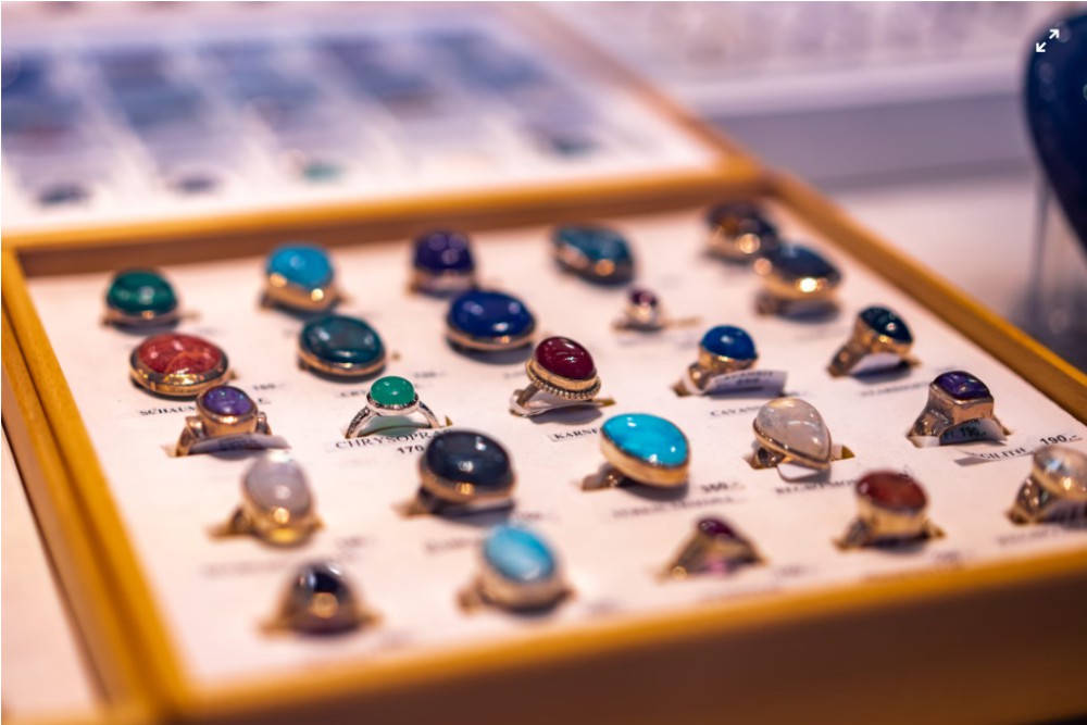 Gemstone Jewelry​​​​​​​