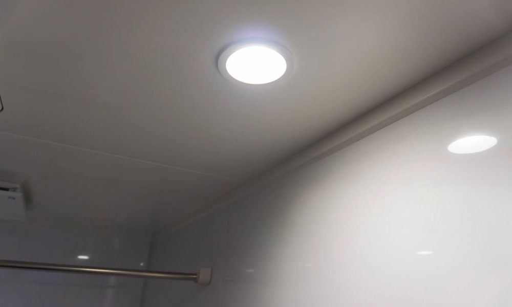 Fixed lighting
